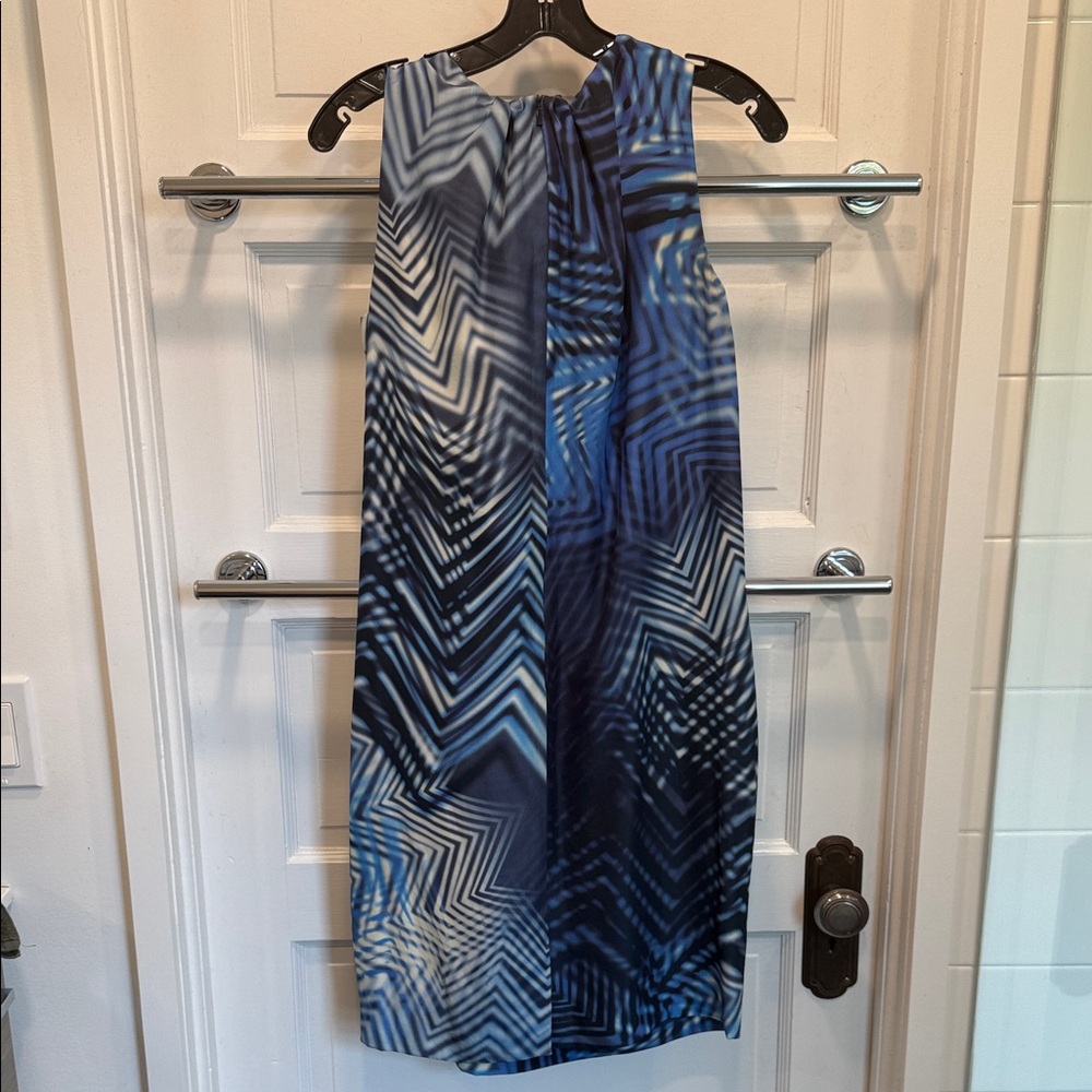Boss Geometric Blue and Black Midi Dress - Picture 3 of 4